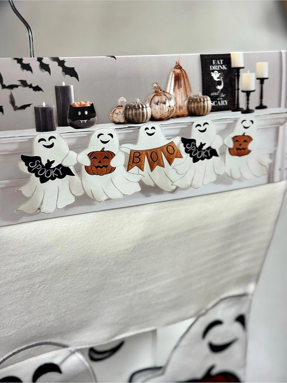 Mantel Scarf Halloween Ghost White & Black NWT